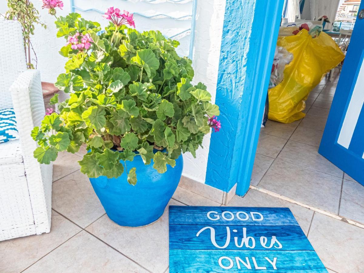 Greek Island Style 2 Bedroom Villa With Pool Next To The Sea Larnaca Bagian luar foto