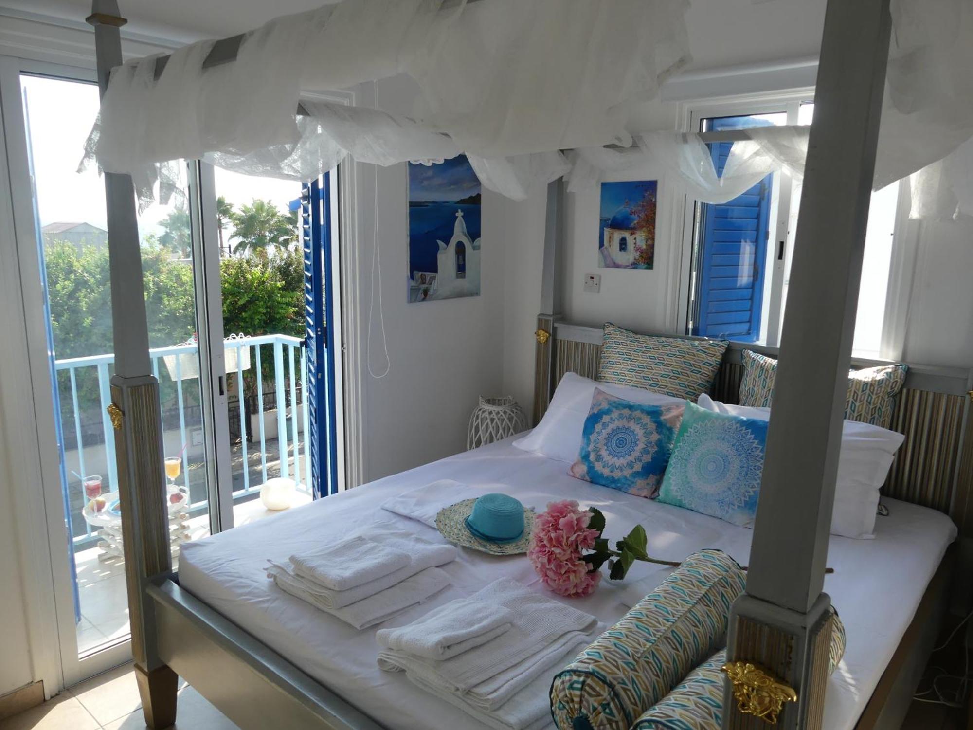 Greek Island Style 2 Bedroom Villa With Pool Next To The Sea Larnaca Bagian luar foto